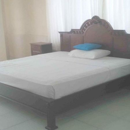 Oyo 2334 Melka Excelsior Hotel Singaraja Εξωτερικό φωτογραφία