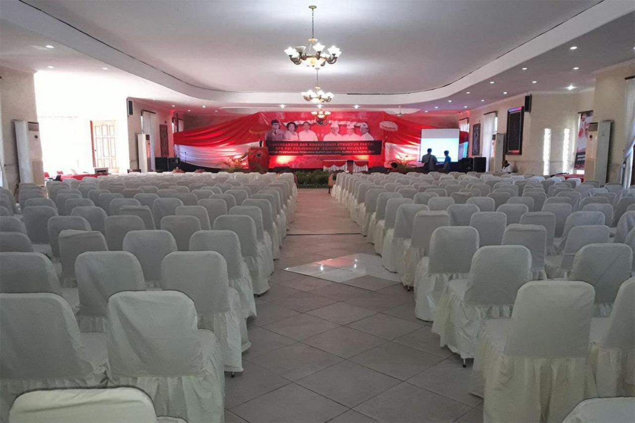 Oyo 2334 Melka Excelsior Hotel Singaraja Εξωτερικό φωτογραφία