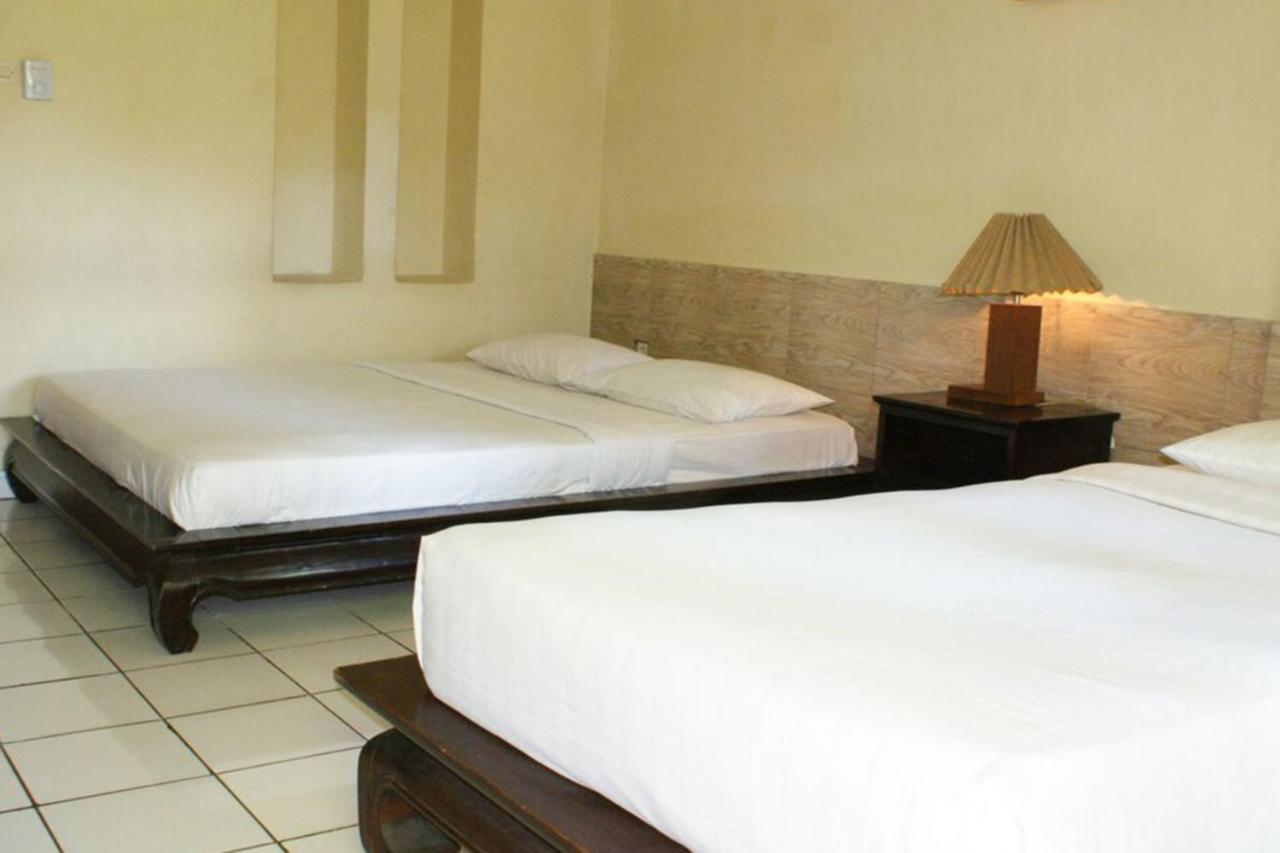 Oyo 2334 Melka Excelsior Hotel Singaraja Εξωτερικό φωτογραφία